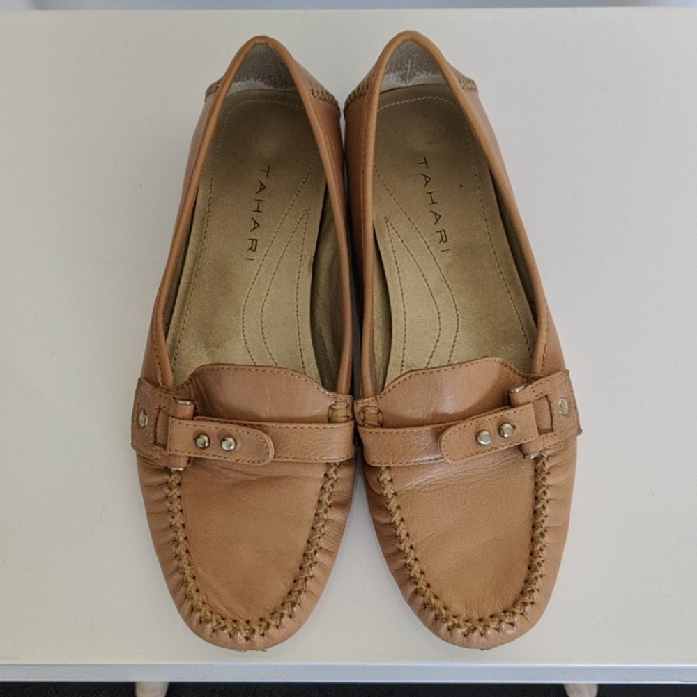 Tahari Boat shoes